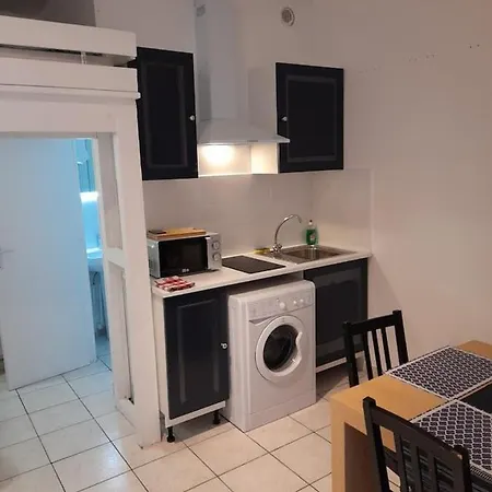 Apartamento Rouge A 5 Minutes De La Cathedrale Et Neoma